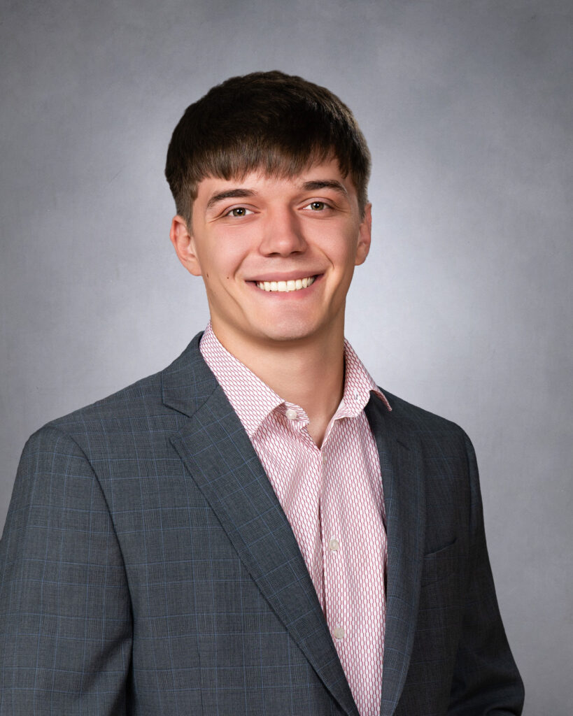 Photo of Hunter Prochaska, Commercial & Ag Loan Officer
